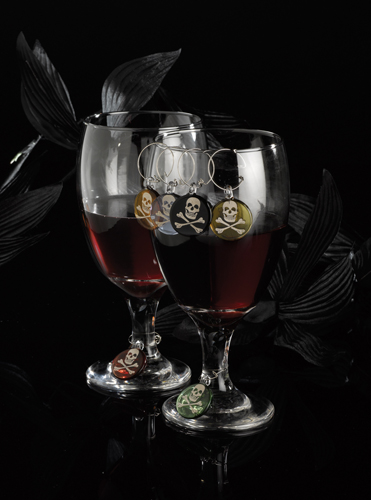 Horror Dueuvre Charms